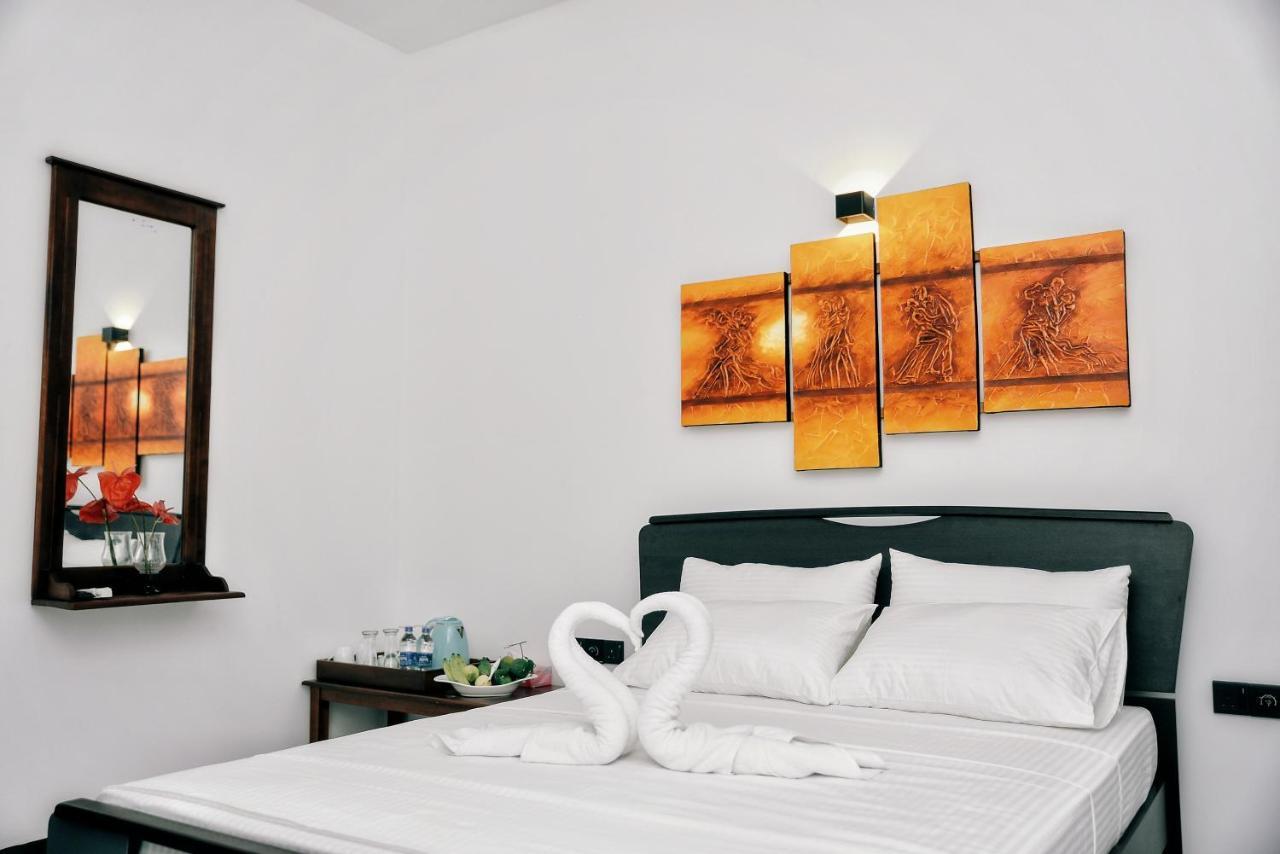 Aurum Boutique Negombo Exterior foto